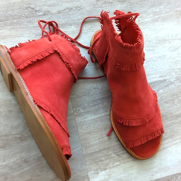 LAST PAIR🆕🌿FREE PEOPLE SILENT D SANDALS 🌿 - Picture 3 of 9